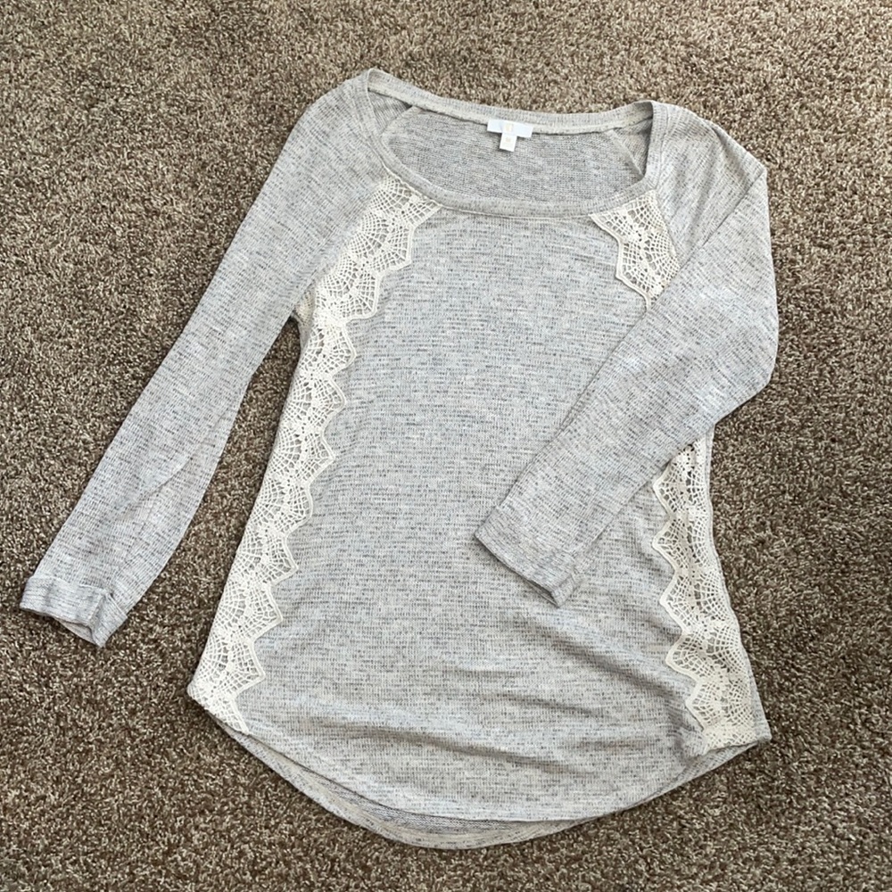 Charming Charlie light weight sweater